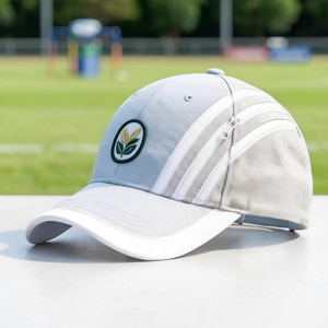 Gorra de 5 Paneles con Cierre a Presión, Impermeable, de Secado Rápido, con Orificios Cortados con Láser, Parche de Goma de PVC, Gorras de Golf Personalizadas para Correr - Product Image 5