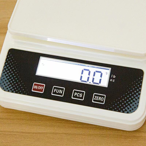 Balance de cuisine portable <span class=keywords><strong>polyvalente</strong></span>, balance numérique blanche avec fonctions de tare et de comptage, fonctionne sur piles, 3 kg/0,5 g - Product Image 5