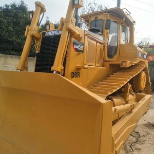 Bulldozer d'occasion CAT D8R d'origine japonaise, capacité de nivellement de 3,8 m, puissance de 131 CV, faible nombre d'heures de fonctionnement, en vente - Product Image 4
