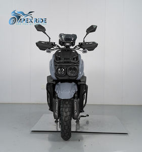 Scooter à frein à disque fiable Apex Ride TANK avec un poids de 115 kg, moteur de 149 cm3, vitesse maximale de plus de 80 km/h pour la mobilité urbaine - Product Image 3