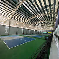 Structure de bâtiment pour terrain de pickleball intérieur, certifiée AISC, avec un retour sur investissement élevé, aménagement de terrain, directement de l'usine