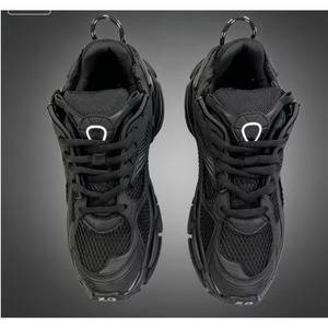 Chaussures de sport respirantes en maille à semelle épaisse avec texture vintage, polyvalentes pour un usage quotidien - Product Image 4