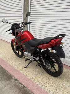 Yamaha <span class=keywords><strong>Tenshin</strong></span> 125 avec freins à disque avant haut de gamme et une version originale de la boîte de rangement - Product Image 4