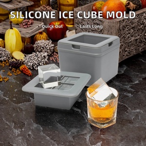 Seau à glaçons transparent en silicone de marque YCS, vente en gros d'usine, résistant au four, facile à démouler, pour whisky - Product Image 2