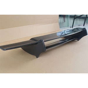 Kit de spoiler arrière en fibre de carbone 2014-2017 à pont unique pour mise à niveau du pare-chocs de Ford Mustang - Product Image 2