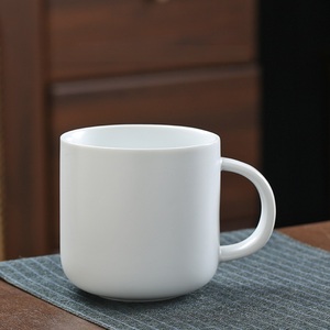 แก้วกาแฟเซรามิกสไตล์มินิมอลวินเทจ สีม่วงหรูหราสำหรับใช้ในออฟฟิศ แก้วน้ำดีไซน์สวยงามขนาด 360 มล. สำหรับดื่มชาช่วงบ่าย - Product Image 6