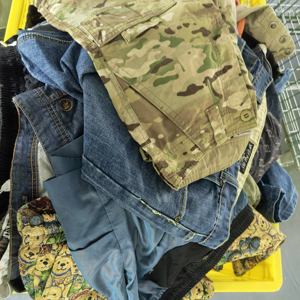 Groothandel In Goede Staat En Lage Prijs Bulk Kopen Tweedehands Heren Jeans Shorts Hoge Standaard Zomer Gemengde Kleuren - Product Image 1