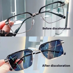 <span class=keywords><strong>Lunettes</strong></span> <span class=keywords><strong>de</strong></span> <span class=keywords><strong>soleil</strong></span> auto-teintées pour hommes et femmes avec verres à changement <span class=keywords><strong>de</strong></span> couleur automatique et monture pour myopie - Product Image 4