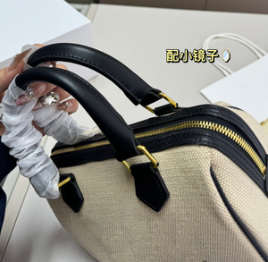 Dernier design personnalisé de marque de luxe de créateur international végan pour femmes - Product Image 6