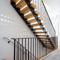 Garde-corps d'escalier flottant droit moderne en bois, acier et verre de l'usine Foshan pour villa résidentielle et Offre Spéciale d'appartement
