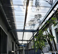 Lámina Corrugada de Policarbonato Confiable para Protección Solar y contra la Lluvia en Almacenes Industriales, Anti-UV