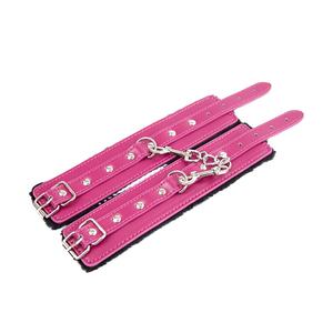 Наручники для БДСМ-игр Yamamoto SM017, розовые, из искусственной кожи и меха, секс-игрушка для взрослых - Product Image 3