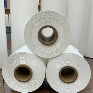 Vente en gros de <span class=keywords><strong>film</strong></span> d'enveloppement d'ensilage en plastique soufflé de 750mm <span class=keywords><strong>Film</strong></span> de 50cm de largeur translucide PE souple étanche à l'humidité coulé pour l'alimentation - Product Image 2