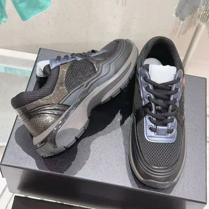 2025年ブランドのメンズとレディースのカジュアルスポーツシューズ - Product Image 6