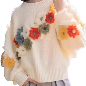 Maglione carino stile dolce per ragazza Pullover con Design a fiori bianchi primavera e autunno - Product Image 1