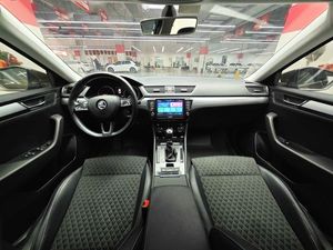 <span class=keywords><strong>Skoda</strong></span> Superb 1.8T Benzina Automatica Hatchback <span class=keywords><strong>2016</strong></span> Usata con Guida a Sinistra per Esportazione - Product Image 6