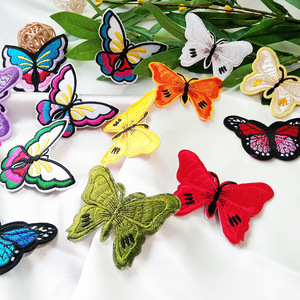 Parches de mariposa bordados para planchar ropa - Product Image 2