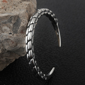 yunnique <b>Titanium</b> Steel Minimalist Open Bracelet Steel Color For Men And Women Fashion Jewelry 280708 - Product Image 3