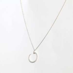 Collar de Diamantes de Laboratorio en Oro de 14K Premium con Colgante Circular Delicado, Diseño Minimalista y Brillante, Joyería Nupcial, Regalo para Ella - Product Image 3