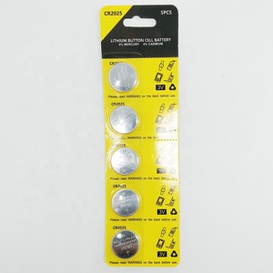 Hot Sale Lithium Button Coin Cell <b>CR2025</b> 3V <b>Battery</b> for Remote Control Polar Watch Toys - Product Image 5