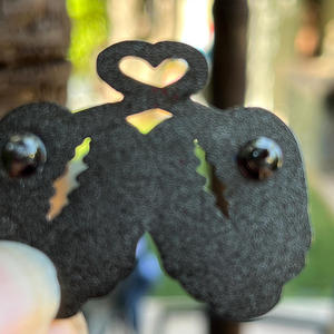 Yeni sıcak boş iğneler toptan karikatür sevimli kişiselleştirilmiş Hollow hayalet broş Glitter Pins rozetleri özel minnettar ölü emaye Metal - Product Image 5