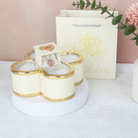 Cadeau surprise pour la Saint-Valentin, boîte à bijoux avec rose éternelle à quatre feuilles, boîte de rangement de fleurs éternelles de luxe pour maman, petite amie