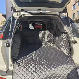 Housse de siège de <span class=keywords><strong>voiture</strong></span> pour <span class=keywords><strong>chien</strong></span> en polyester imperméable non gonflable pour SUV/camion - Transporteur de voyage pour animaux de compagnie avec tapis de <span class=keywords><strong>coffre</strong></span> de <span class=keywords><strong>voiture</strong></span> - Product Image 5