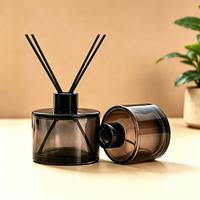 Diffuseurs d'huiles essentielles personnalisées, flacons en verre pour diffuseur d'air, 50 ml, 120 ml, 200 ml, flacon diffuseur en verre rond noir de luxe avec couvercles
