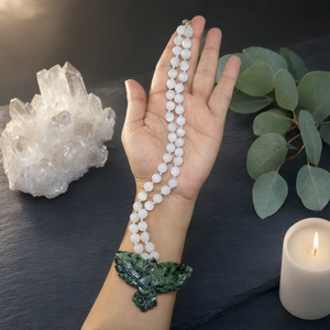 Collier Mala en perles de sélénite avec pendentif Phénix en zoïsite - Embrassez le renouvellement et la transformation - Product Image 3