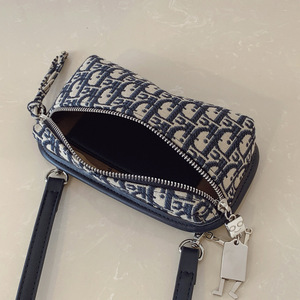 Sac messager carré en PU, style femme tendance. Avec des motifs géométriques. Convient à un usage quotidien. - Product Image 2