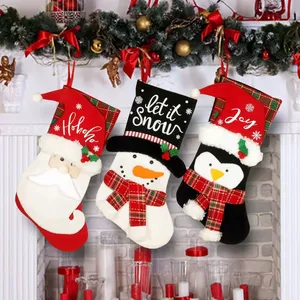 Calcetines Navideños Decorativos con Diseño de Santa Claus, Muñeco de Nieve y Familia de Pingüinos, Coloridos y Lindos, para Decoración del Hogar - Product Image 1