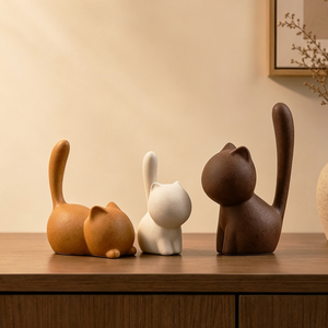Figura de Tres Gatitos - Decoración de Alta Gama para Sala de Estar, Muebles para TV y Escritorios - Product Image 1