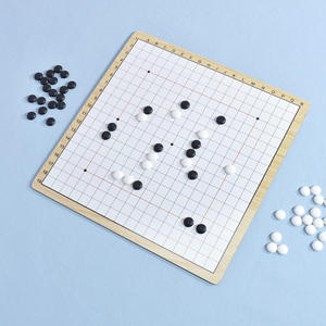 Jeu d'échecs en lucite de luxe personnalisé avec pièces en bois Jeu de bureau extérieur nuit original Échiquier personnalisé - Product Image 6