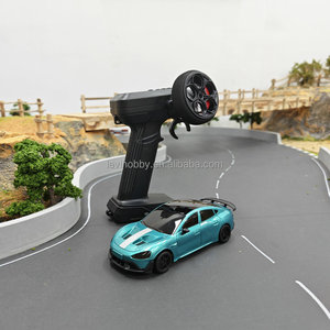Article populaire : Voiture télécommandée de course et de drift pour parc d'attractions, avec circuit en plastique 4*2M. Fabricant direct, vente en gros. - Product Image 4