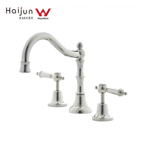 Watermark Wels <span class=keywords><strong>Couleur</strong></span> Or 3 Trou Bassin Robinets D'évier de salle de Bains - Product Image 3