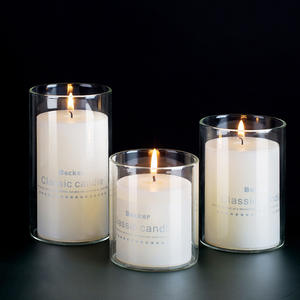 Vela de Pilar blanca con jarrones de cristal Hurricane para mesa de boda - Product Image 4