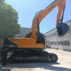 รถขุดมือสองฮุนได220LC-9S เกาหลีอุปกรณ์วิศวกรรมฮุนได220LC-9S รถขุด - Product Image 3