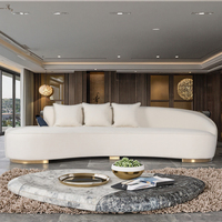 Sofá seccional curvo creativo de media luna con cojín suave, muebles ligeros de lujo para sala de estar de Hotel personalizados