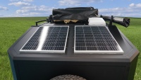 Caravane de camping tout-terrain avec suspension indépendante, petite caravane de voyage avec cuisine coulissante et lit double