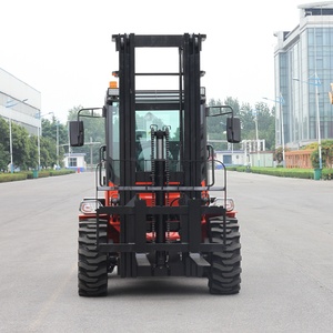 Topsense China Famosa Marca 4x4 Carretilla elevadora todoterreno Carretilla elevadora diésel para terrenos difíciles de 3 toneladas - Product Image 4