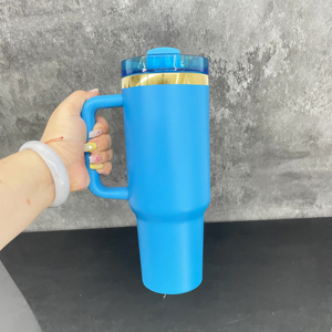 Bouteille isotherme en acier inoxydable de 40 oz, plaquée or miroir, vert foncé et rouge, pour impression laser, idéale pour l'extérieur - Product Image 4
