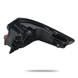 ไฟท้าย BMW ซีรีส์ 5 G38 แบบฮาโลเจน มุมนอก ซ้าย-ขวา อะไหล่เปลี่ยน ไฟเลี้ยว 63218493811 - Product Image 1