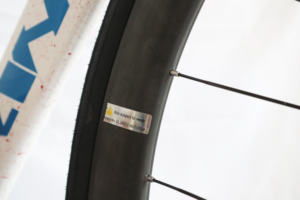 Cuadro de bicicleta de carretera <span class=keywords><strong>SHIMANO</strong></span> 105 R7000-Cuadro de 24 velocidades con freno hidráulico ligero 9kg bicicleta de carretera aerodinámica de carbono completo - Product Image 2