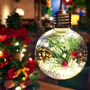<span class=keywords><strong>Boule</strong></span> décorative LED transparente 2026 avec pomme <span class=keywords><strong>de</strong></span> pin et baies rouges, à piles, pour sapin <span class=keywords><strong>de</strong></span> Noël et fêtes à domicile - Product Image 1