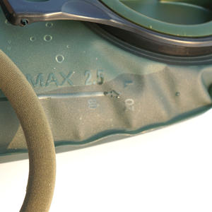 Suministro de fábrica plegable 2.5L TPU bolsa de agua potable de paja portátil al aire libre ciclismo montañismo Camping bolsa de agua - Product Image 1