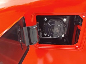 Camión Compacto de 4 Toneladas con Batería de Litio de Alto Voltaje y Alto Rendimiento para Almacén - Product Image 3