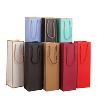 Sacs cadeaux de luxe personnalisés en carton écologique recyclable avec poignées longues et impression numérique du logo pour le vin