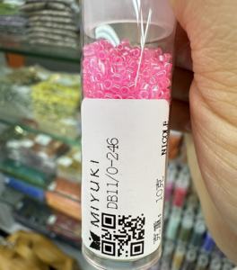 10 grammes de <span class=keywords><strong>perles</strong></span> de verre <span class=keywords><strong>Miyuki</strong></span> Delica japonaises originales, couleurs assorties, taille <span class=keywords><strong>11</strong></span>/<span class=keywords><strong>0</strong></span>, pour la fabrication artisanale de bracelets, colliers et boucles d'oreilles - Product Image 4