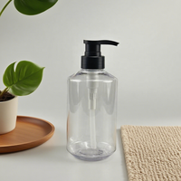 Bouteille en PET transparente de 500 ml avec pompe noire pour shampoing et gel douche