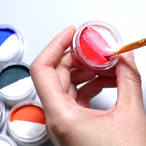 <span class=keywords><strong>Peinture</strong></span> corporelle et visage professionnelle Golden Phoenix à base de minéraux, activée par l'eau, avec logo personnalisé, couleur néon UV, 10g, non toxique, OEM/ODM - Product Image 1
